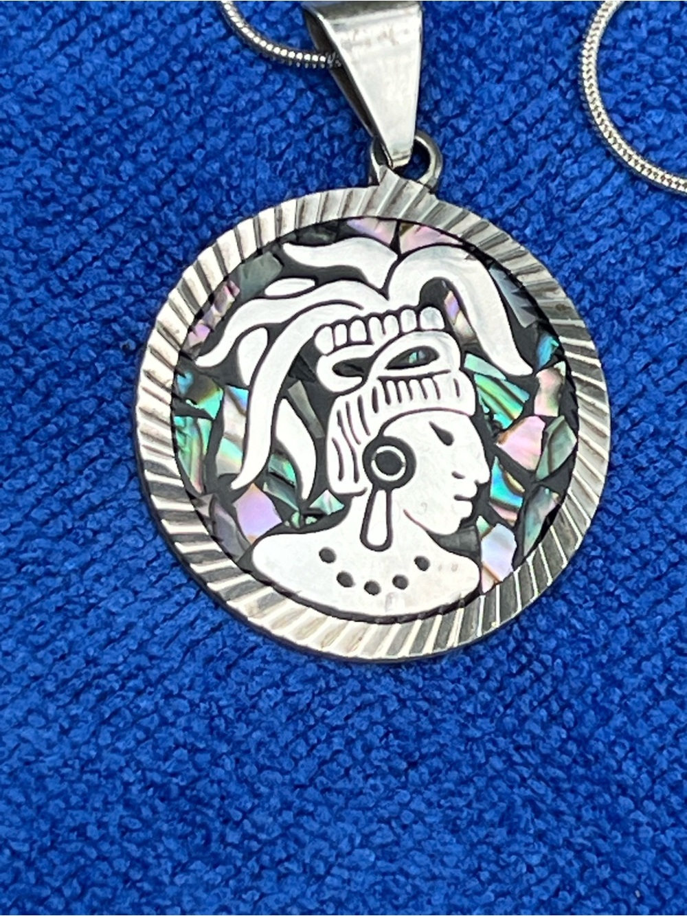 L80: 925 Silver Abalone Mayan Warrior Medallion Pendant on 925 snake chain